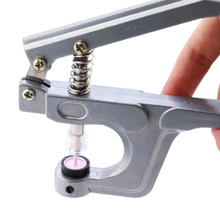 Kit de broches plásticos  3