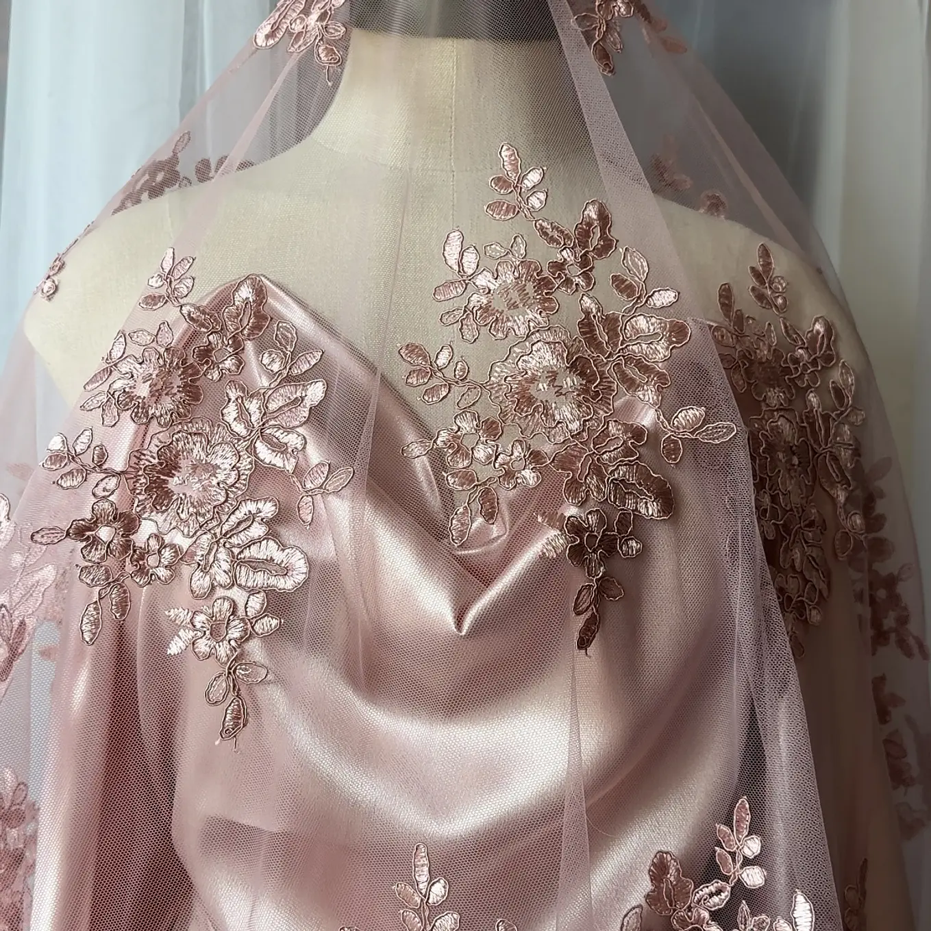 Tul bordado colores  2