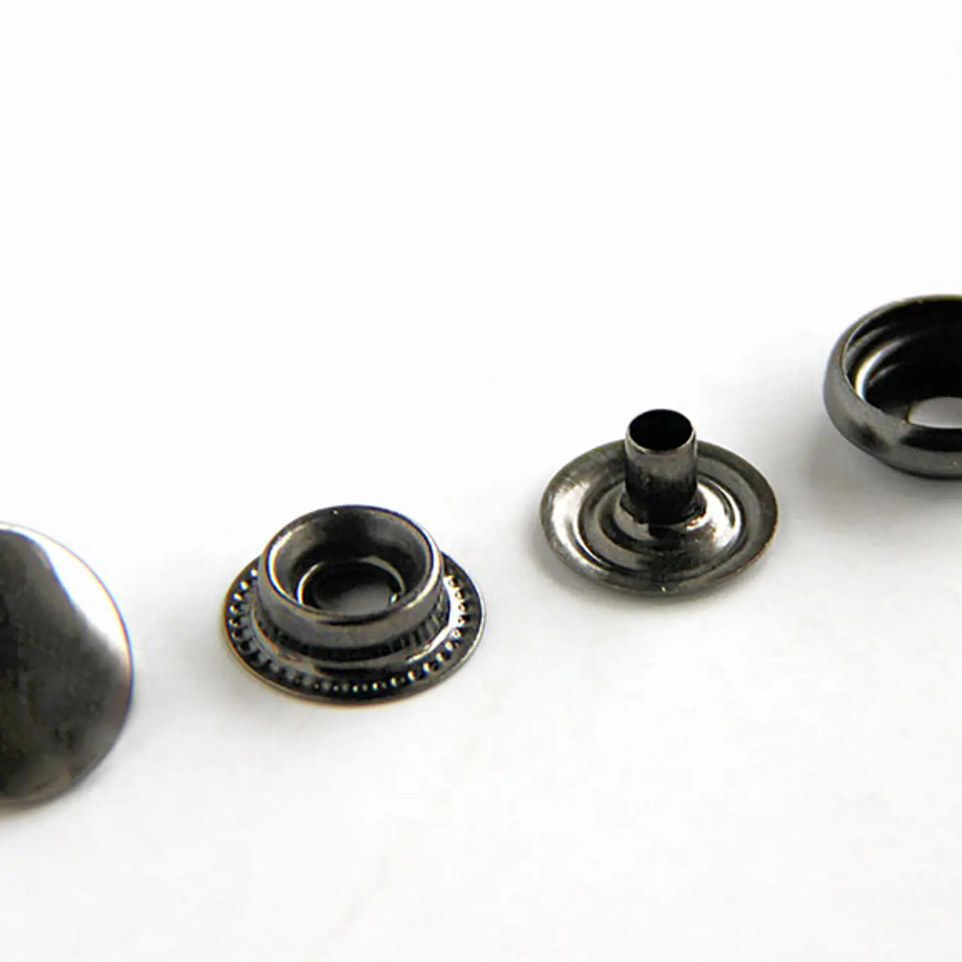 Broches Blackniquel 15mm 1