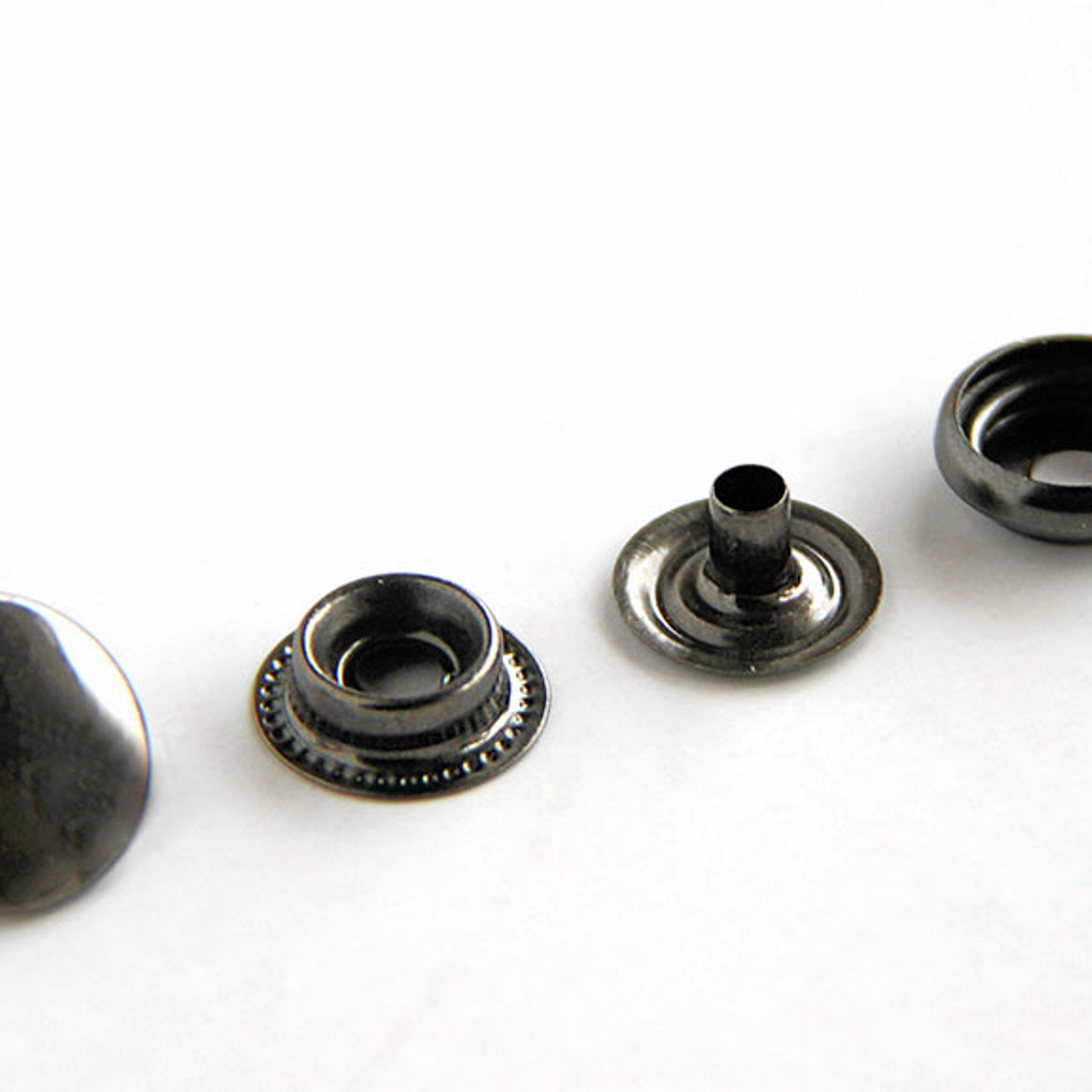 Broches Blackniquel 15mm 1