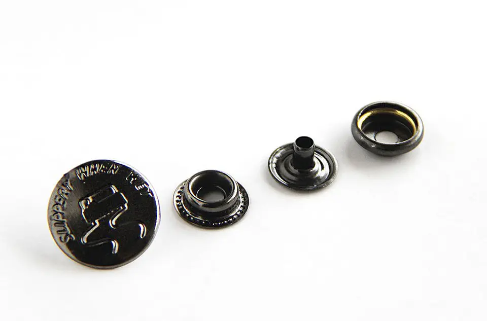 Broches 15 mm 4