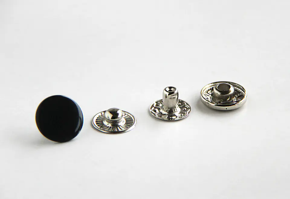 Broches C-Resorte Negro 15mm 1
