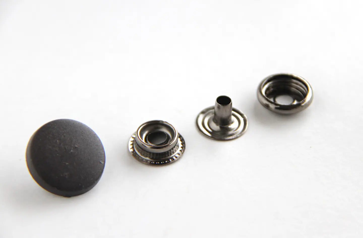 Broches Pvc Plomo 1