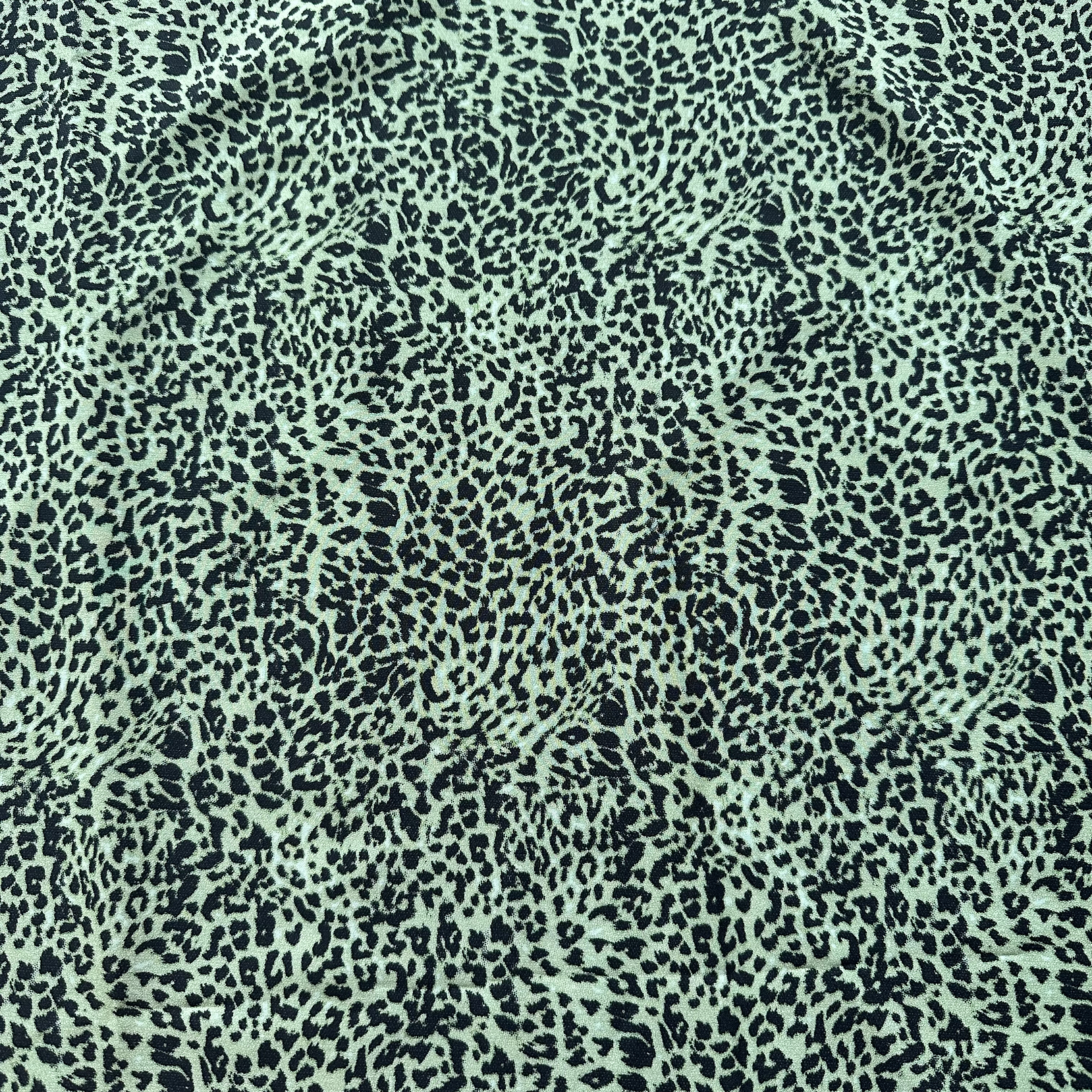 Poliviscosa Animal Print  2