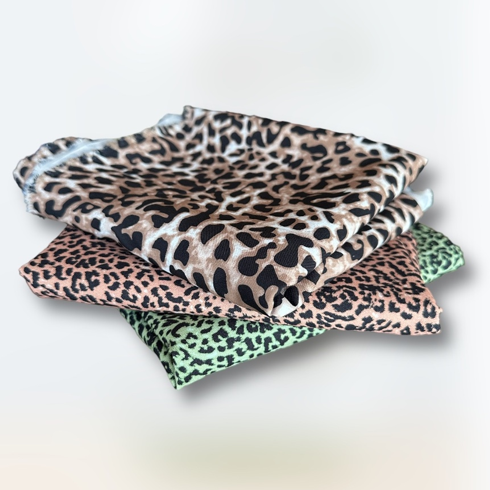 Poliviscosa Animal Print  1