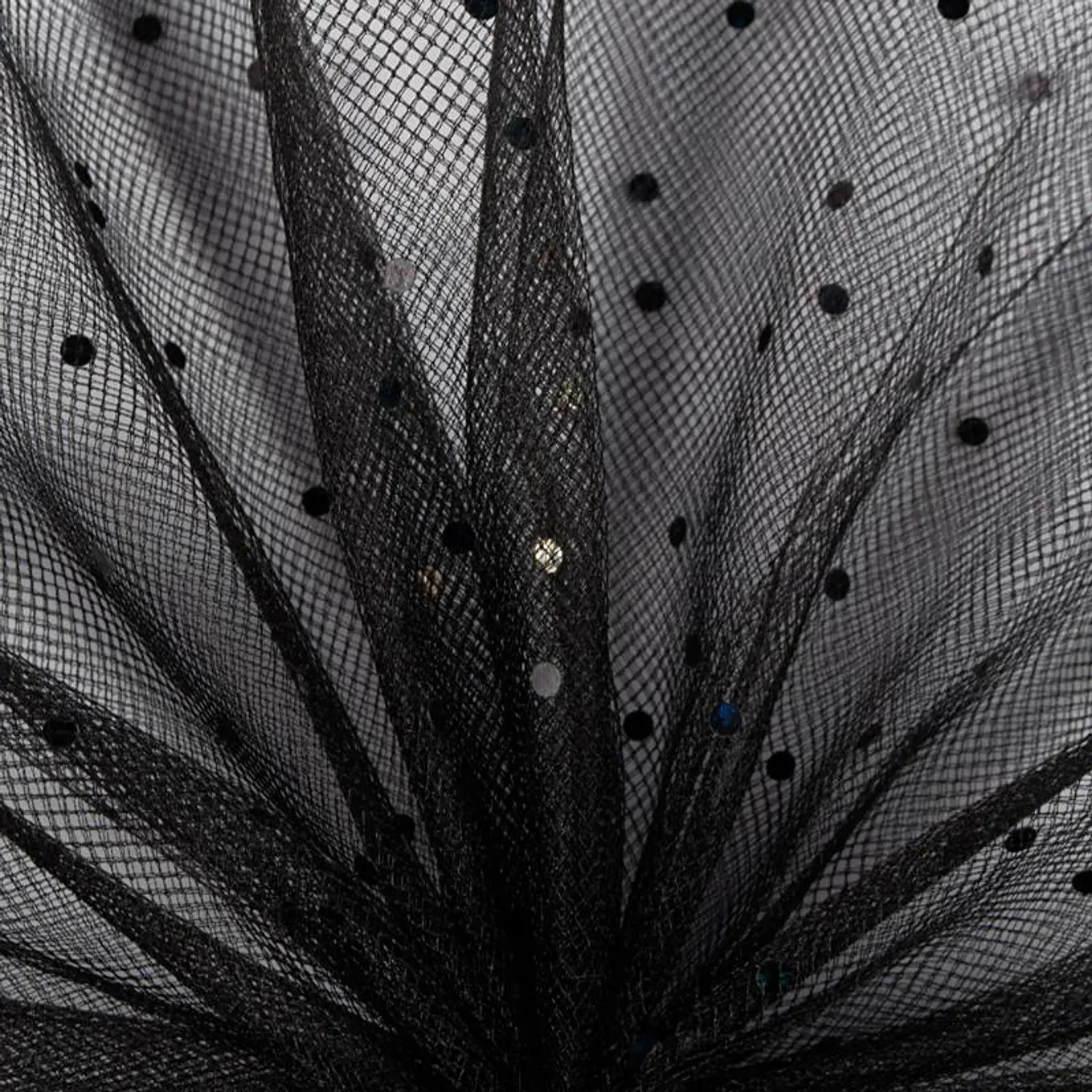 Tul Puntitos de Lentejuelas 11