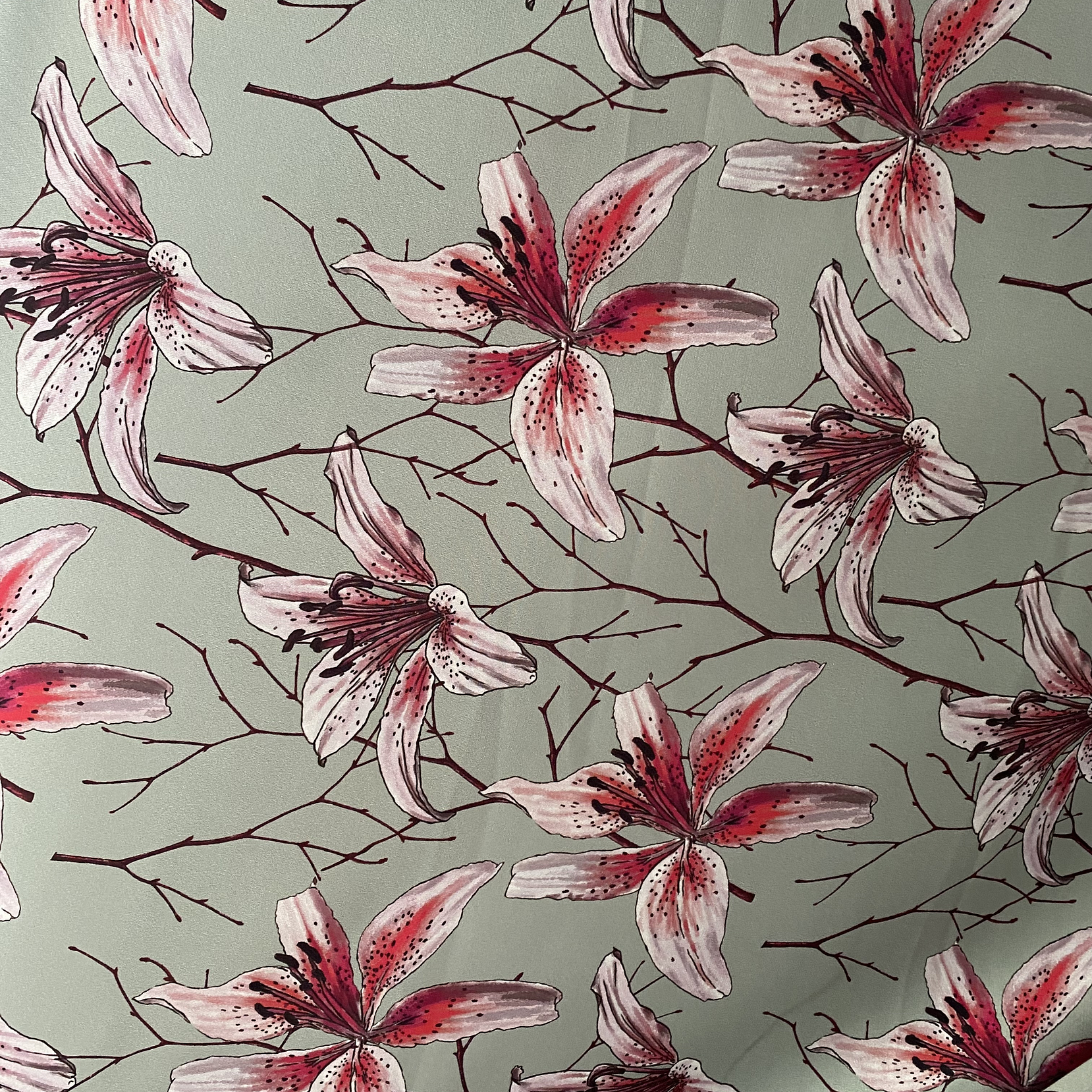 Armany Satén Flores 24