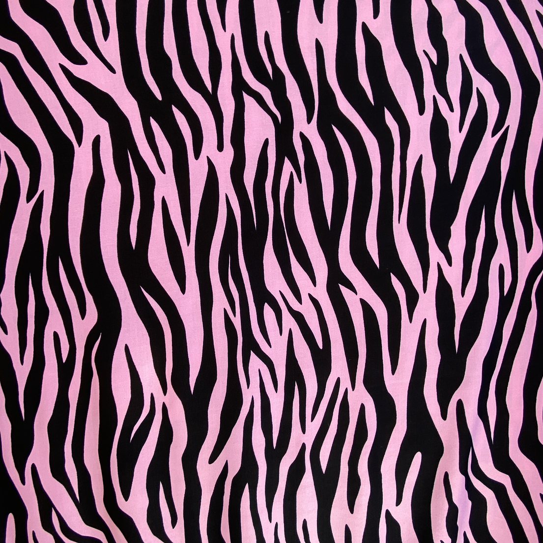 Lycra Fria Animal Print 4