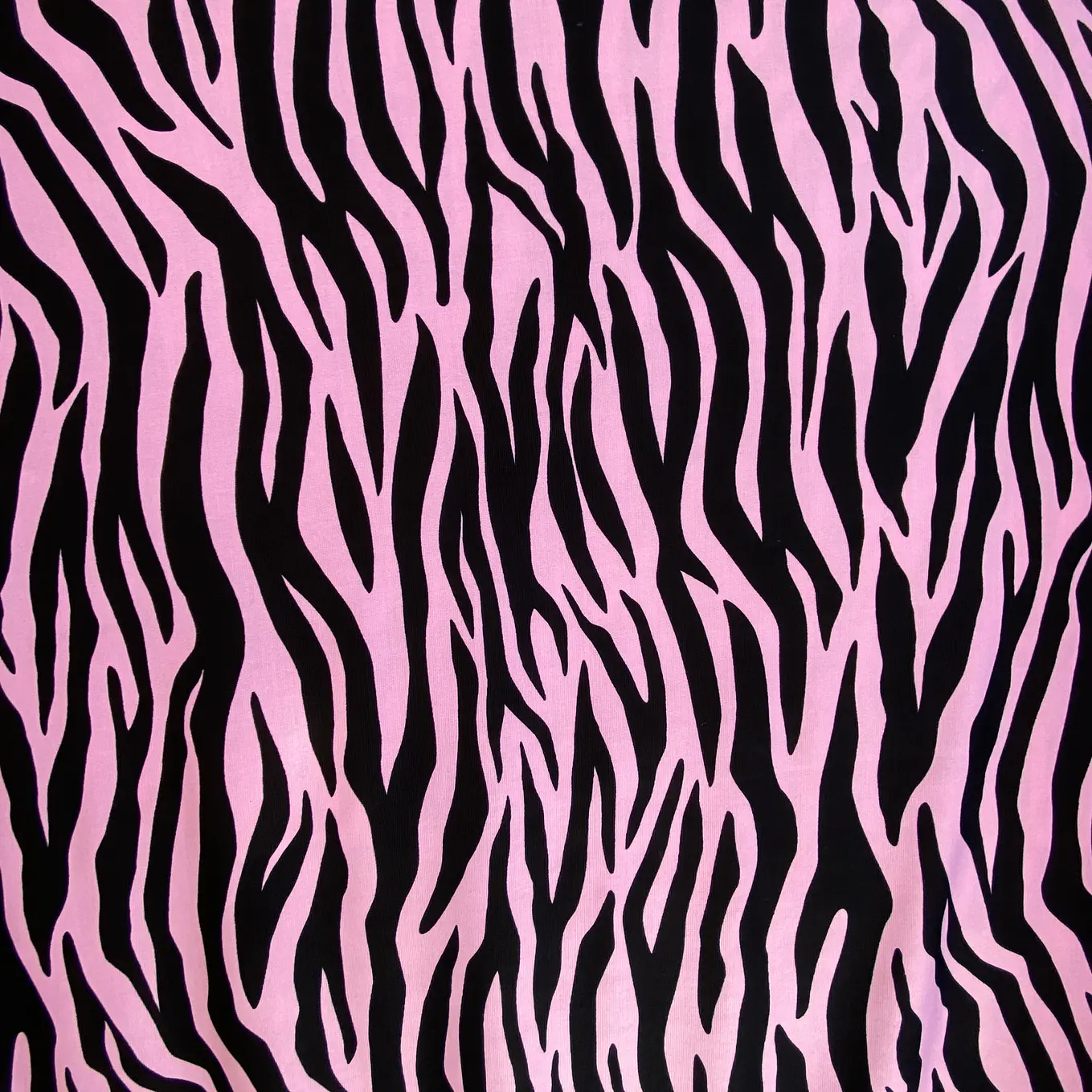 Lycra Fria Animal Print 4