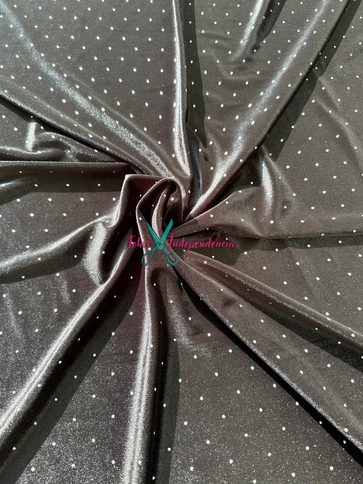Terciopelo Tachas  10