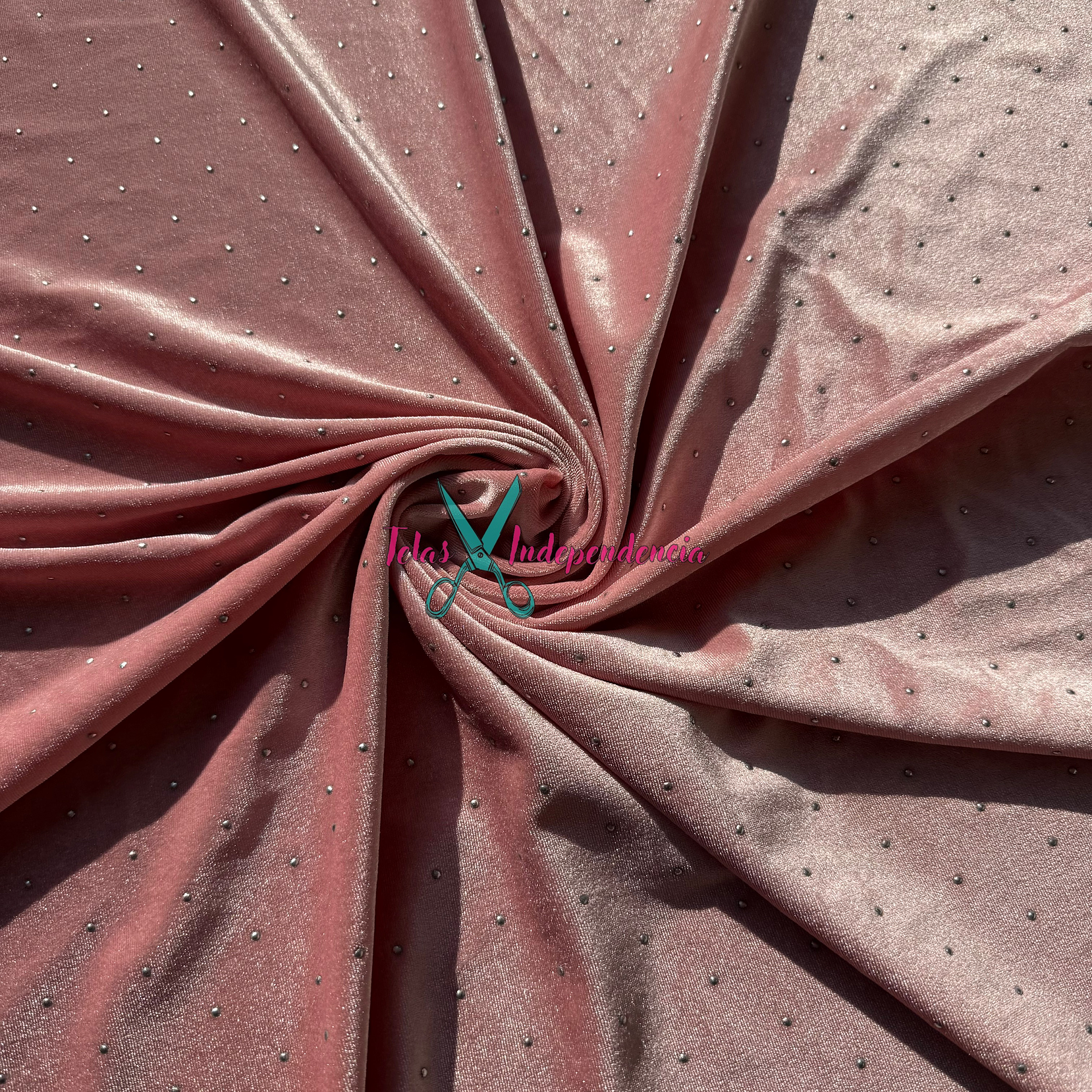 Terciopelo Tachas  14