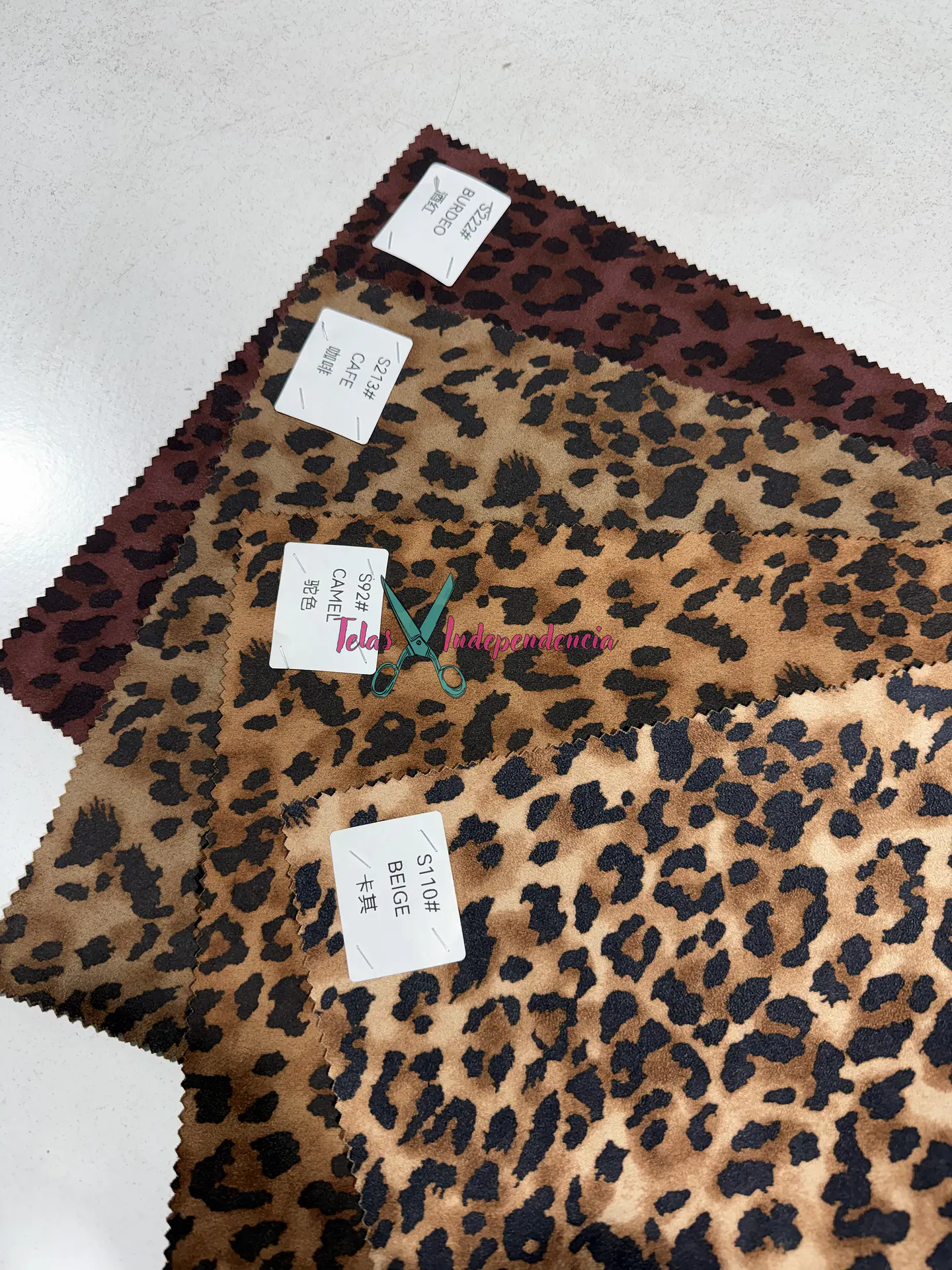 Scuba Gamuza Animal Print 1