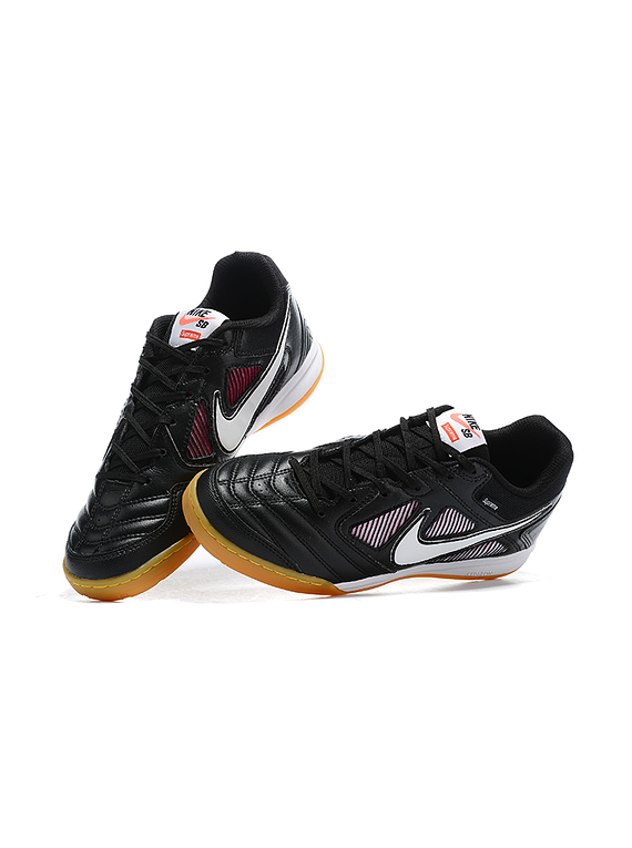 Supreme x Nike SB Gato (Futsala)