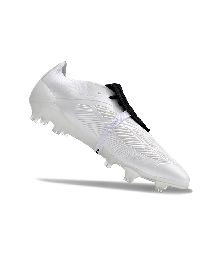 Predator 30 Tongue FG Blanco/Negro