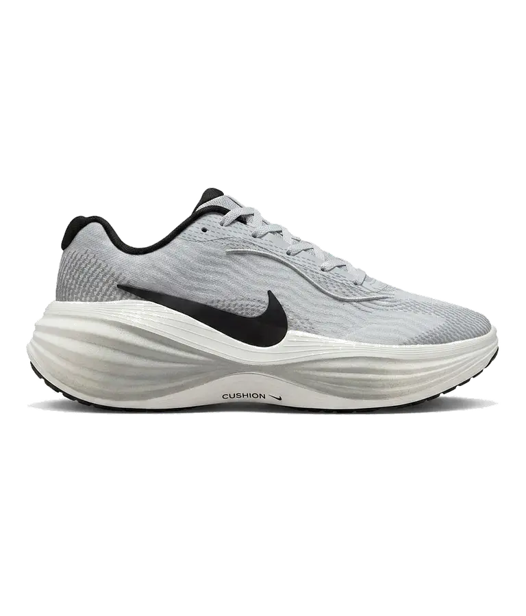 Vomero 18 Color Gris Hombre