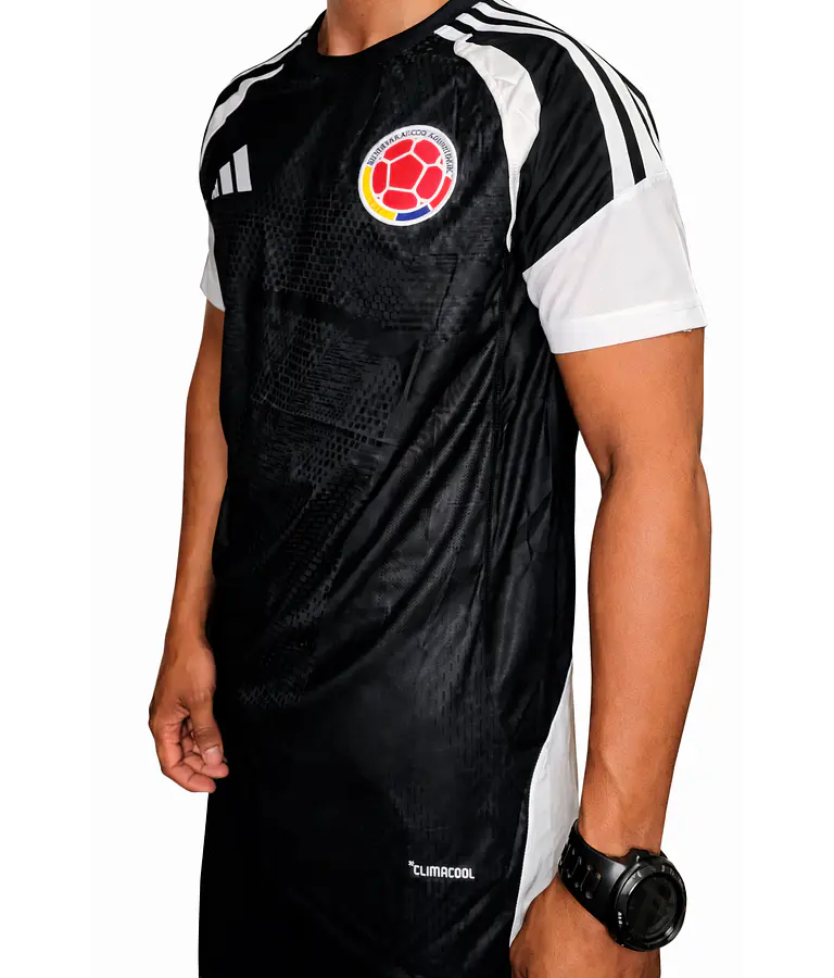 Camiseta Selección Colombia Negra / Detalles en blanco
