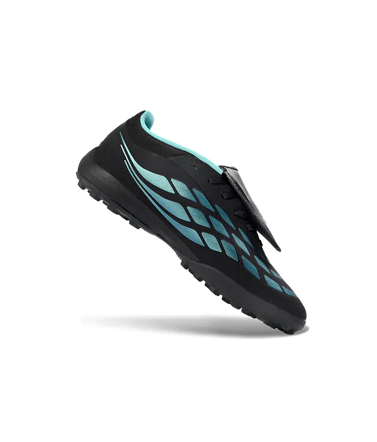Predator League Turf Equipment Pack