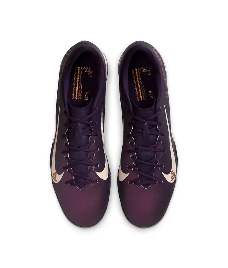 Zoom Vapor 16 Academy KM
