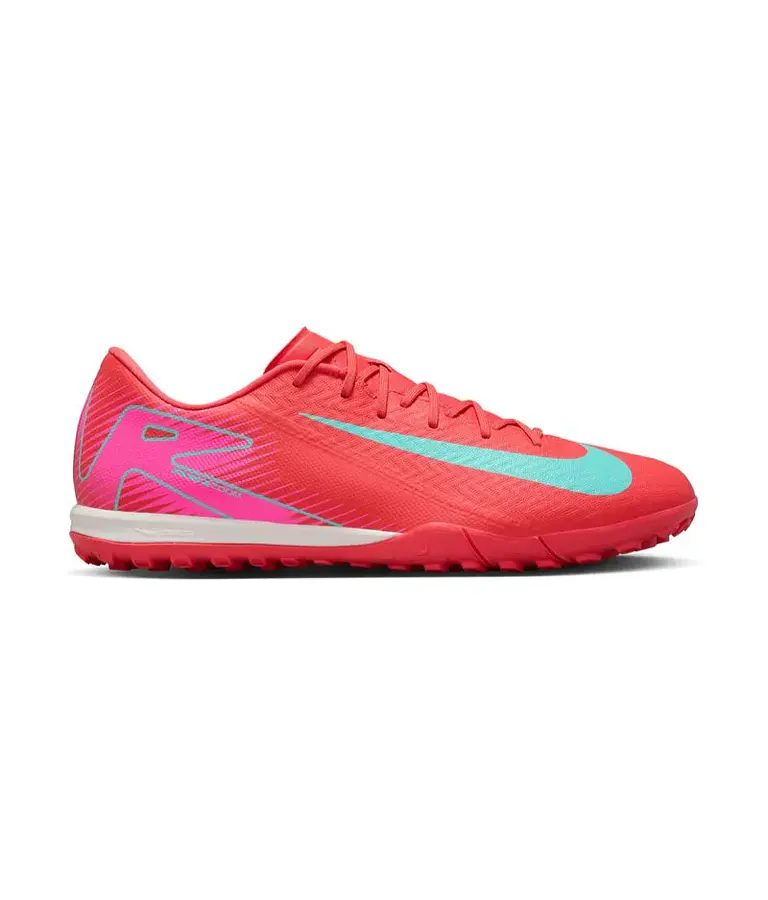 Zoom Vapor 16 Academy Mad Energy Pack CR7