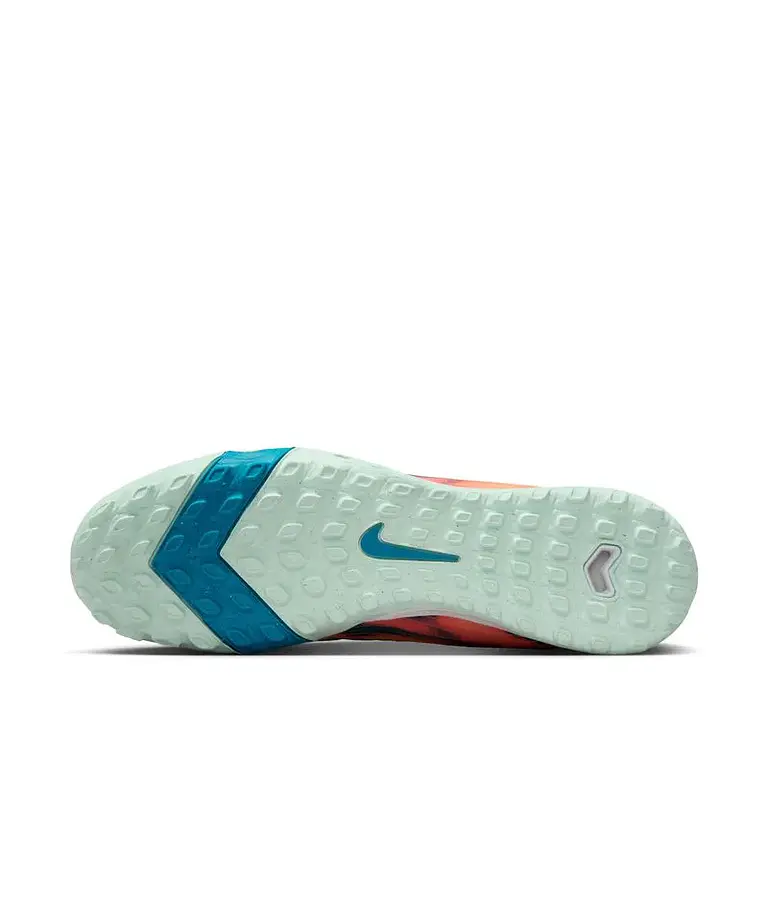 Mercurial Vapor 16 Academy x Mbappe TF 
