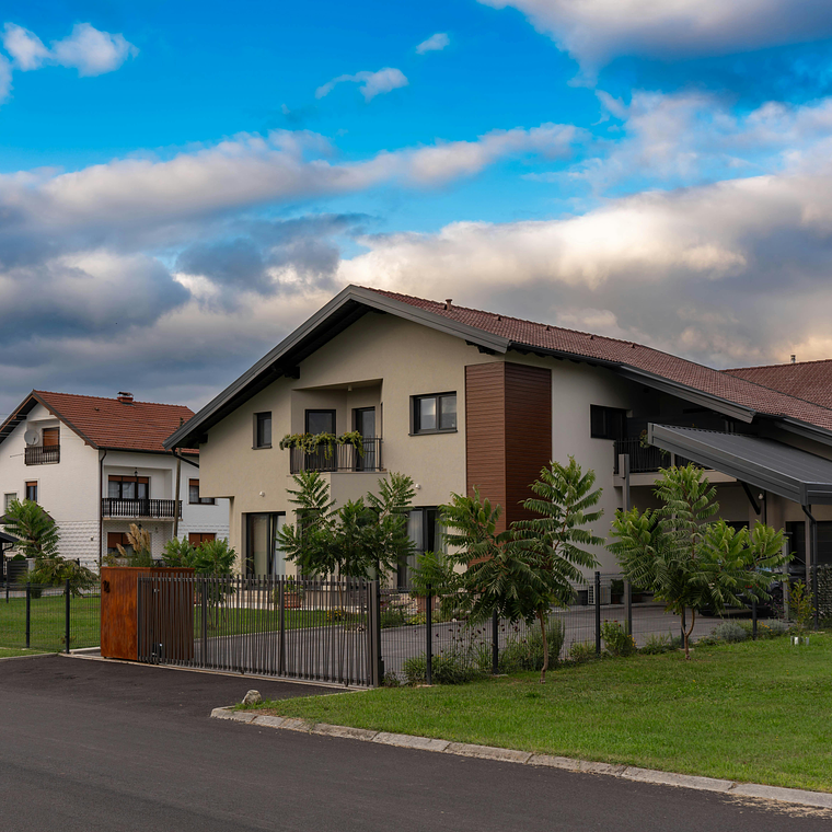 Regularización de Vivienda por Ley del Mono sin Expediente Municipal en la DOM 1