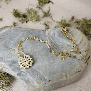 Colar Trevo de 4 Folhas e Corações