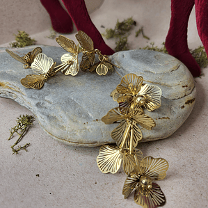 Brincos Pendentes Flores em Aço