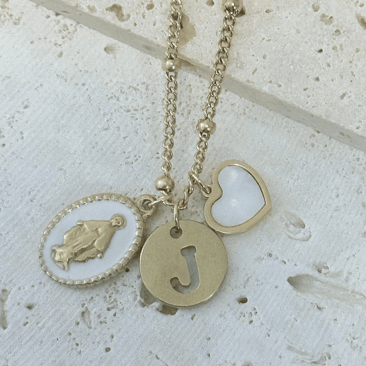 Colar Proteção Nossa Senhora das Graças com Inicial  10