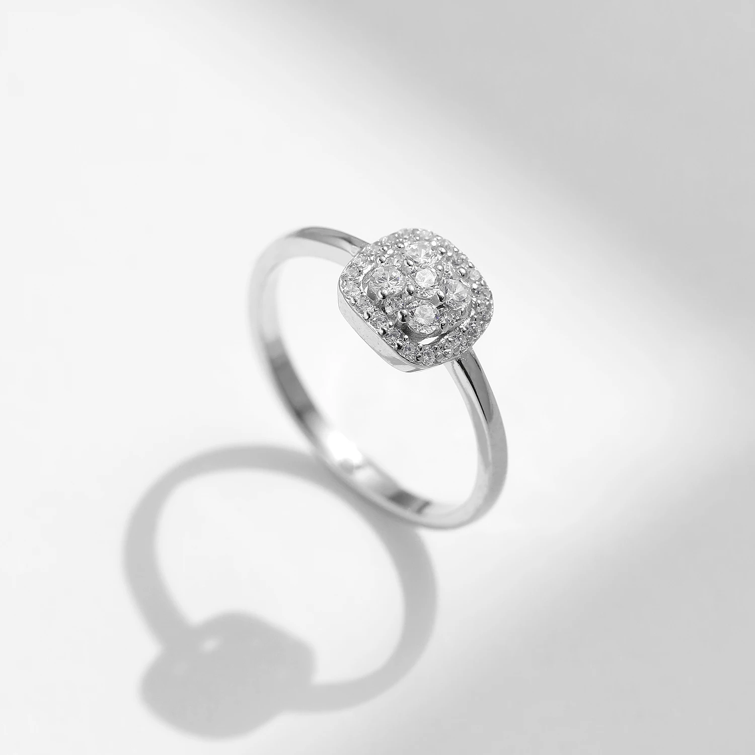 Sparkling Ring 2