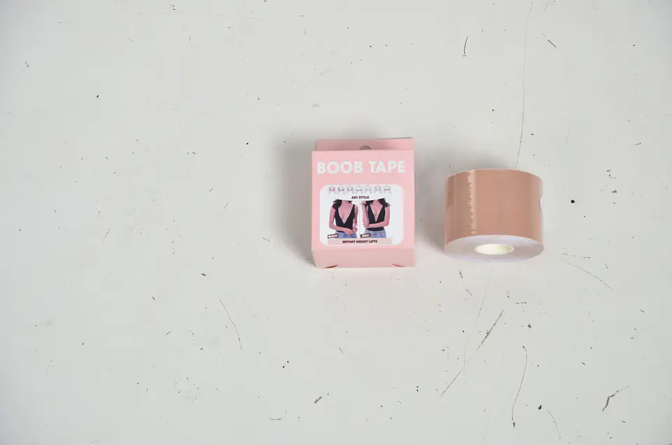 cinta boob - bodytape 1