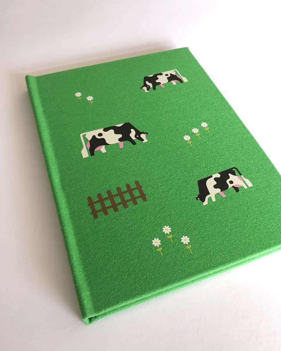 Cuaderno vacas, hojas con puntos 3