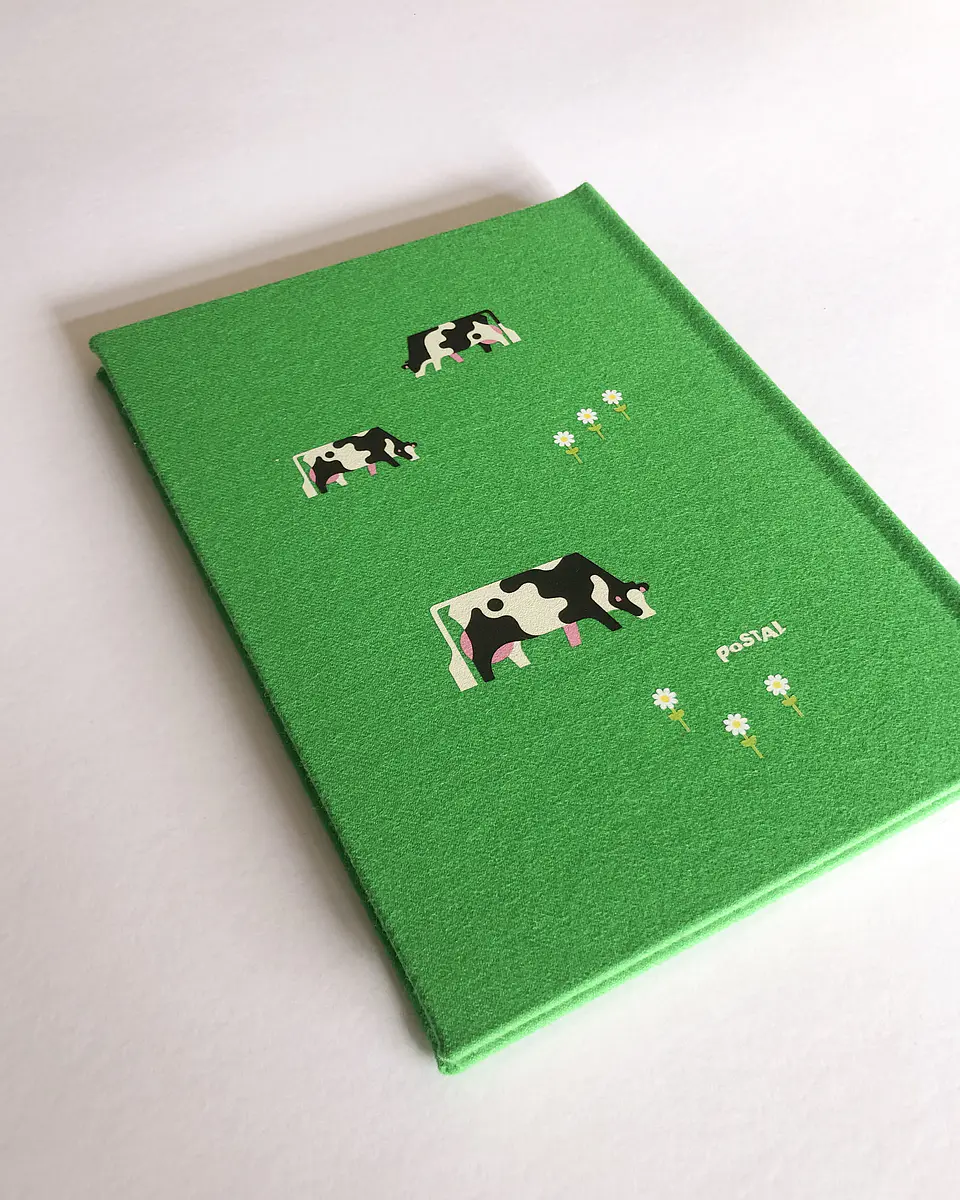 Cuaderno vacas, hojas con puntos 6