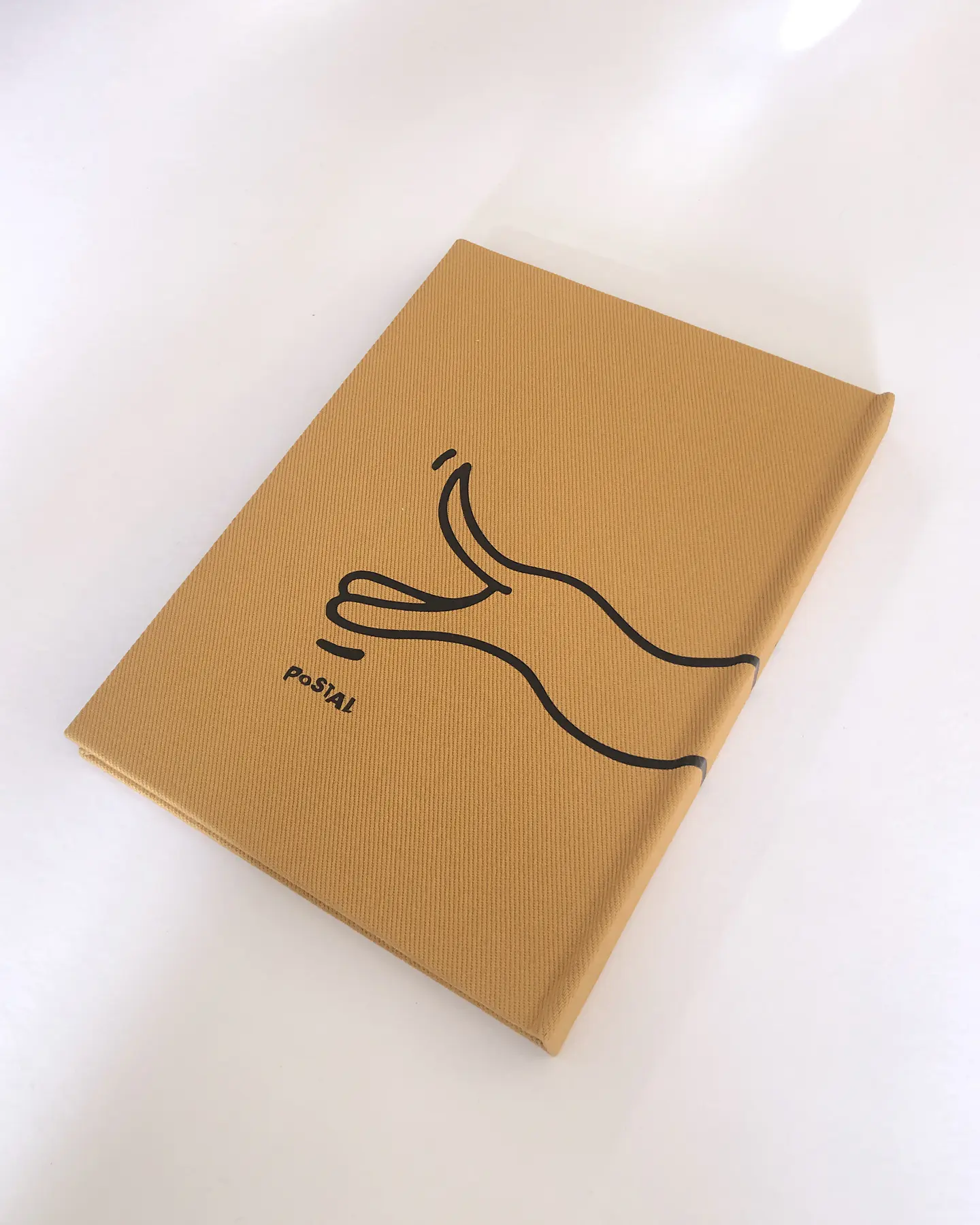 Cuaderno perro salchicha, hojas con puntos 2