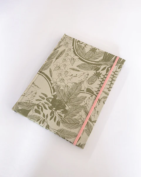 Cuaderno Amazonas, hojas rayadas