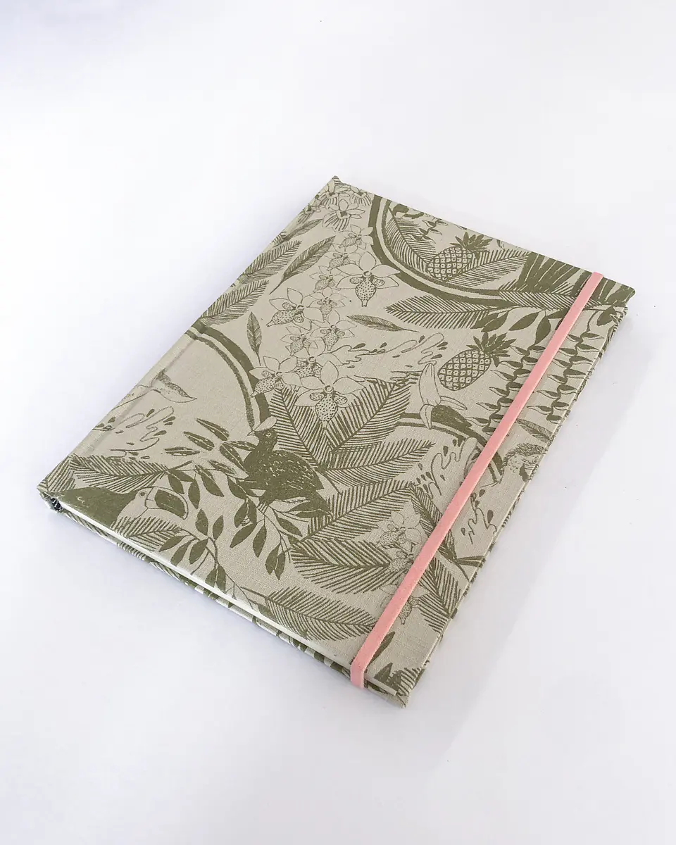 Cuaderno Amazonas, hojas rayadas 4