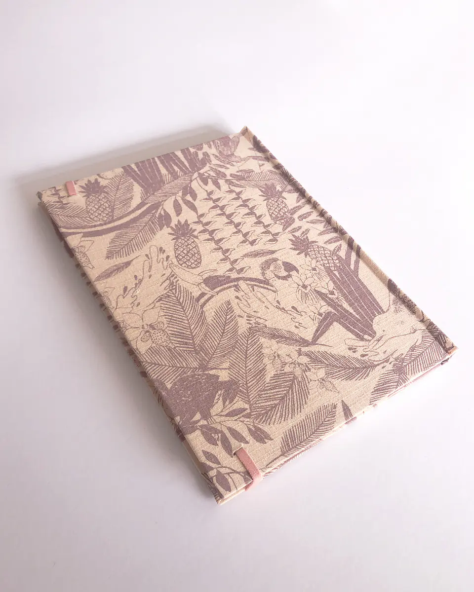 Cuaderno Amazonas, hojas con puntos 4