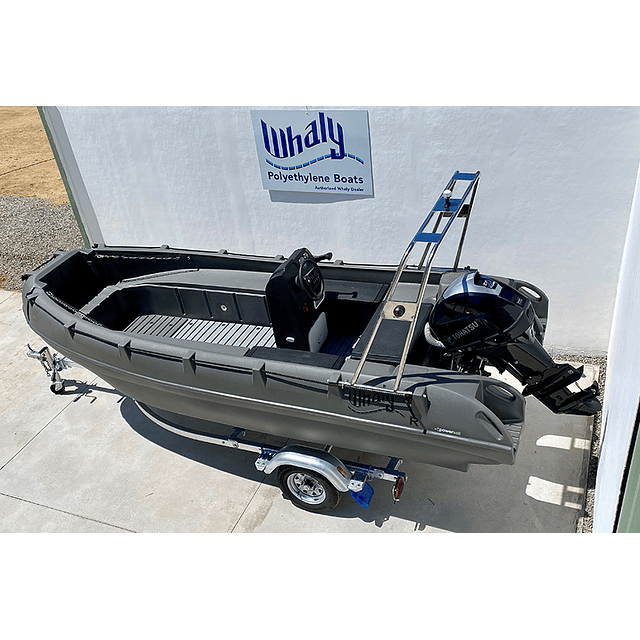 Lancha HDPE Whaly 455 FULL 40 HP trailer
