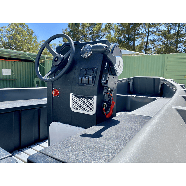 Lancha HDPE Whaly 455 FULL 40 HP trailer