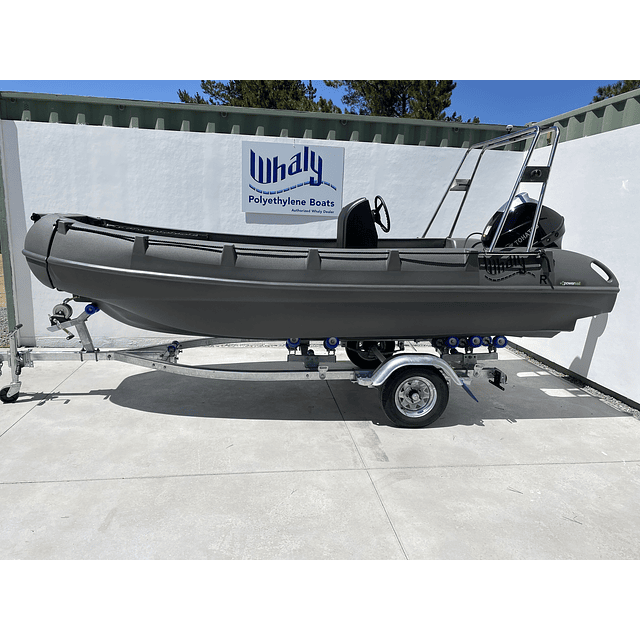 Lancha HDPE Whaly 455 FULL 40 HP trailer