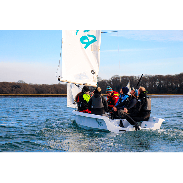 Velero RS Toura FULL equipo