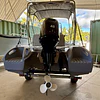 Lancha HDPE Whaly 435R PRO, 40 HP y carro de arrastre.