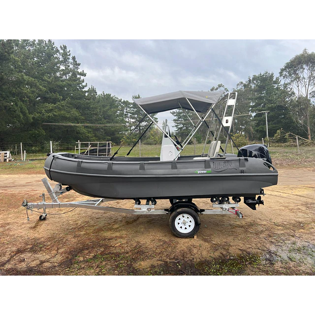Lancha HDPE Whaly 455R PRO FULL 40 o 60 HP Trailer