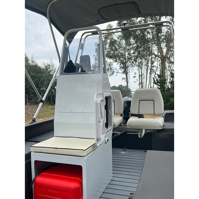 Lancha HDPE Whaly 455R PRO FULL 40 o 60 HP Trailer