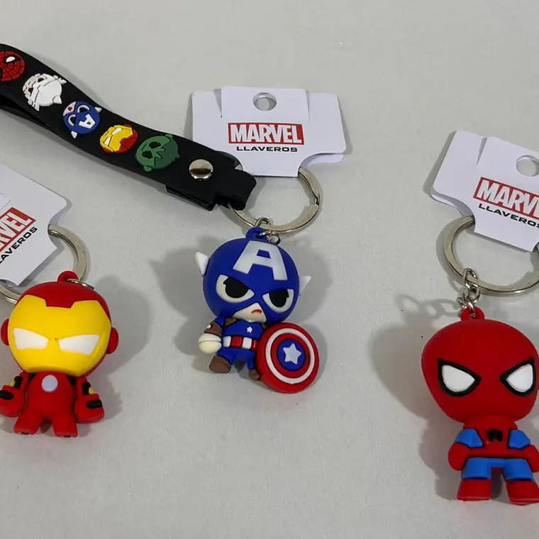 Llaveros de Licencia (Disney, Marvel, Kuromi, Hello Kitty) 3