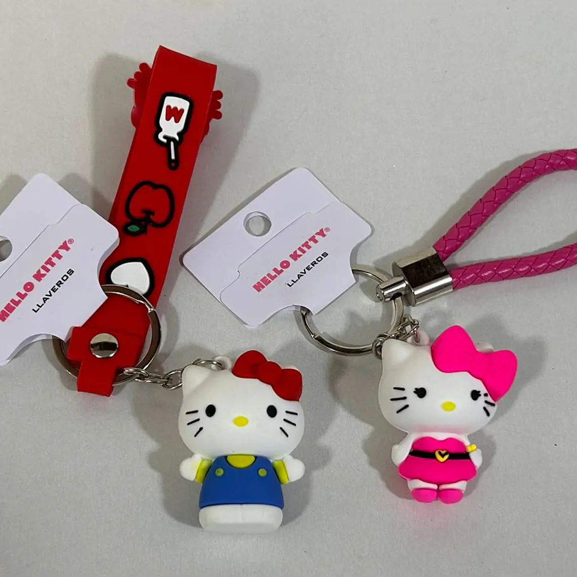 Llaveros de Licencia (Disney, Marvel, Kuromi, Hello Kitty) 4