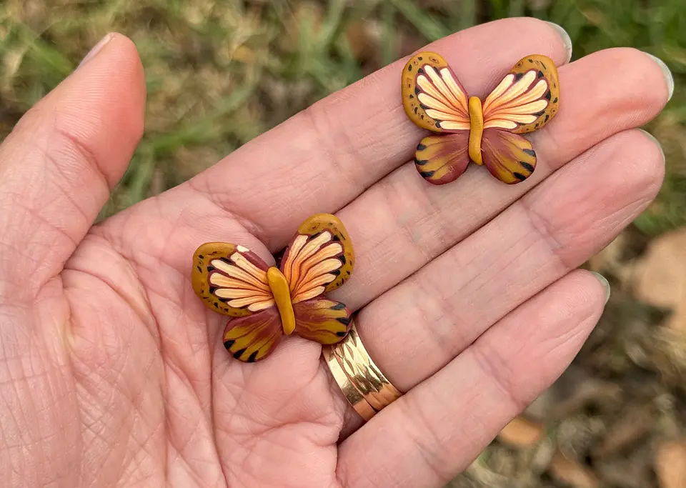 Aro Mariposa Little 4