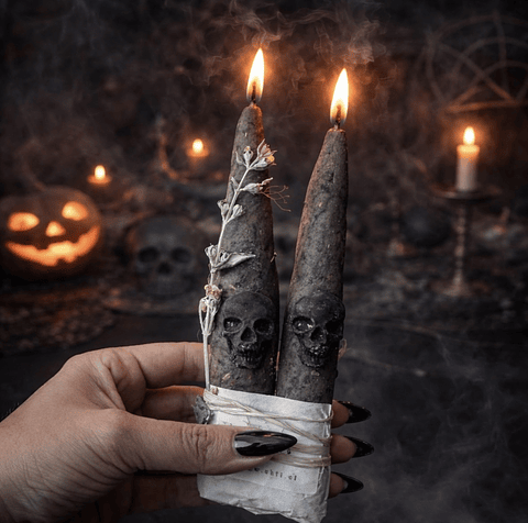 ✨🖤 Dos Velas de miel de Descarga con Calaveras – Ritualizadas a Mano 🖤✨