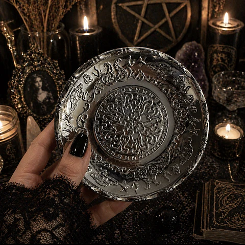 🕯️ Plato Ritual plateado 9 cm– Base para Velas