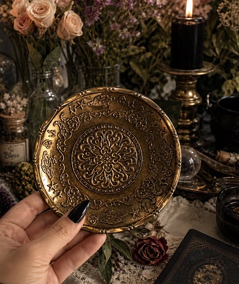 🕯️ Plato Ritual 9 cm color cobre– Base para Velas