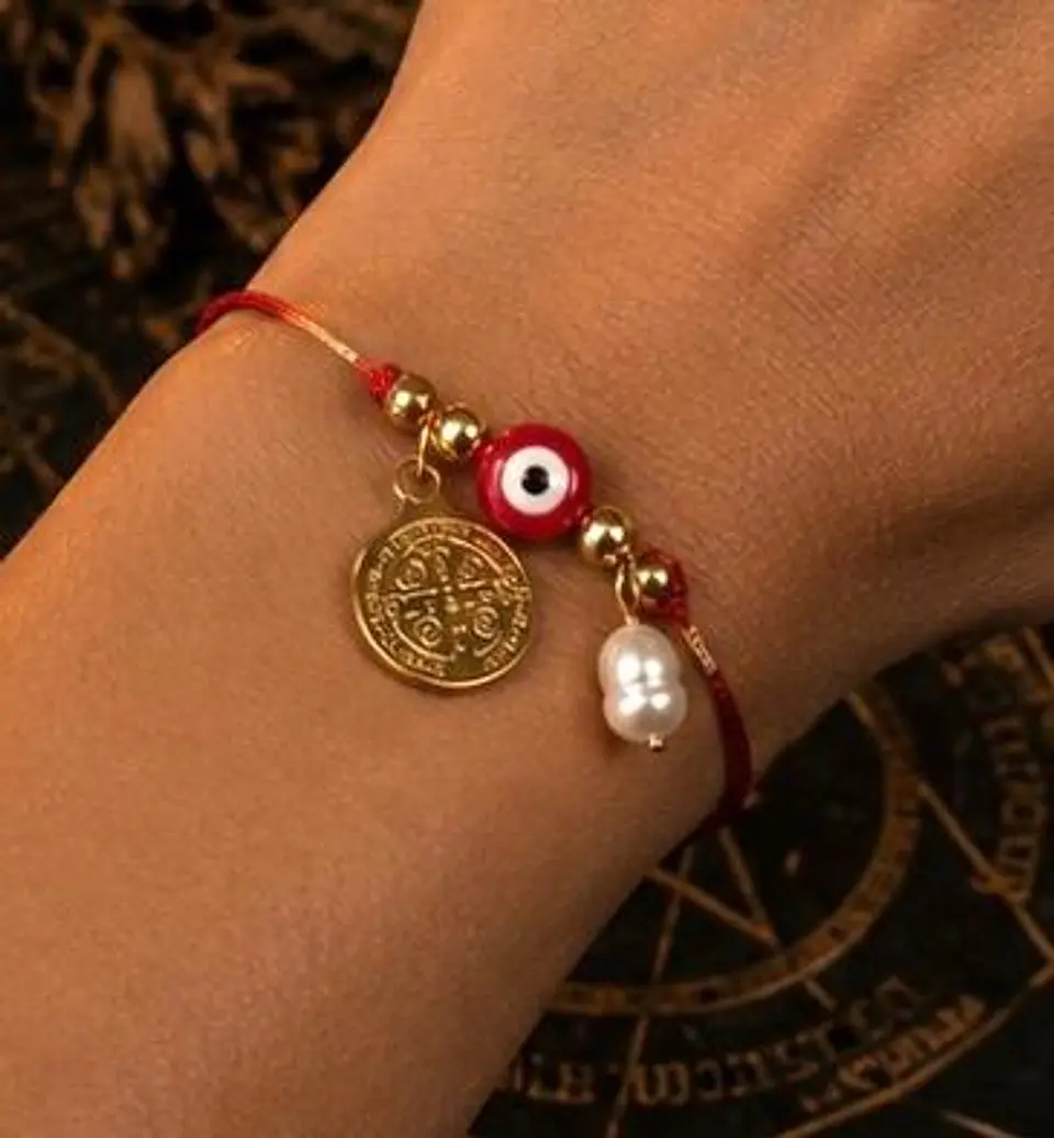 Pulsera de Protección San Benito & Ojo Turco ✨ 1